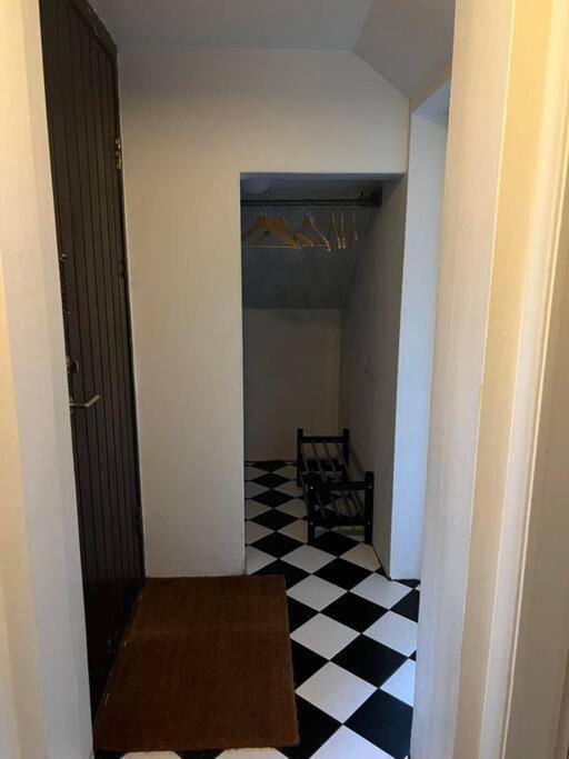 New Cozy Bohemian Dowtown Reykjavik Apartment المظهر الخارجي الصورة